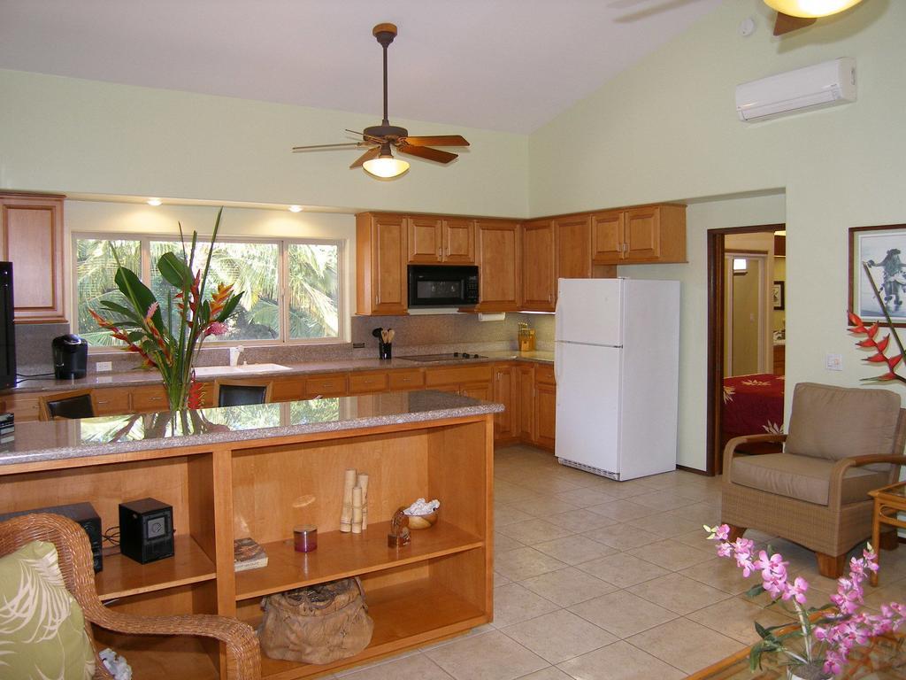 Aloha Aku Inn & Suites Kihei Pokoj fotografie