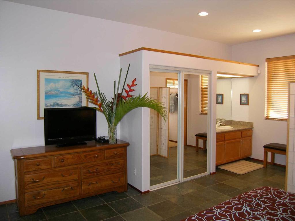 Aloha Aku Inn & Suites Kihei Pokoj fotografie