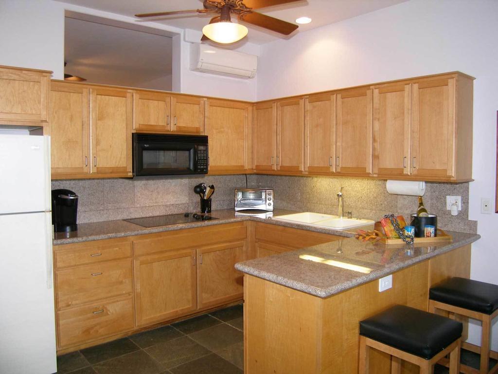 Aloha Aku Inn & Suites Kihei Pokoj fotografie